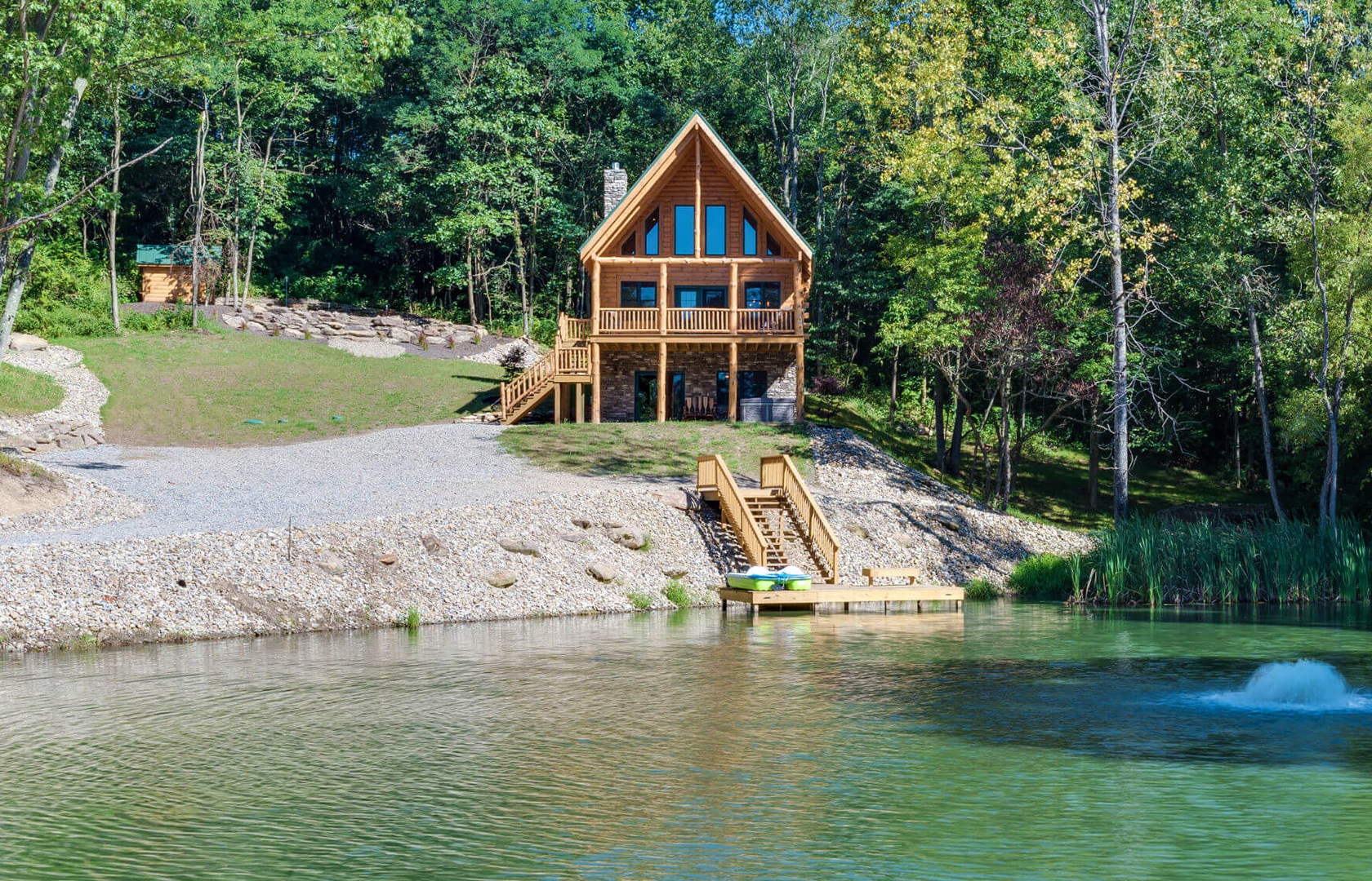 Featured image of post Hocking Hills Luxury Cabins With Indoor Pool - We have it all here at boulder&#039;s.